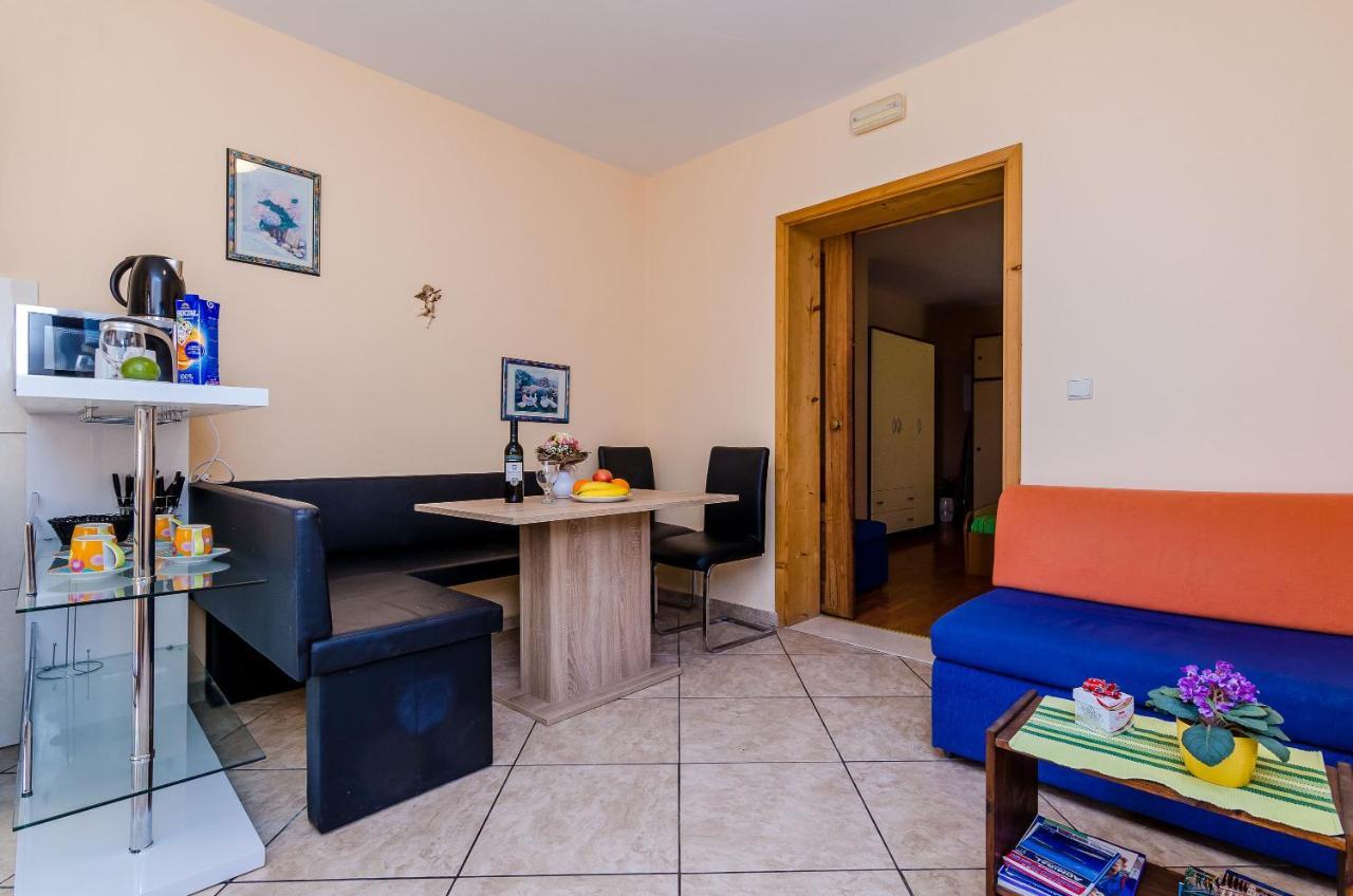 Apartments Kanjuo By The Sea مْليني المظهر الخارجي الصورة
