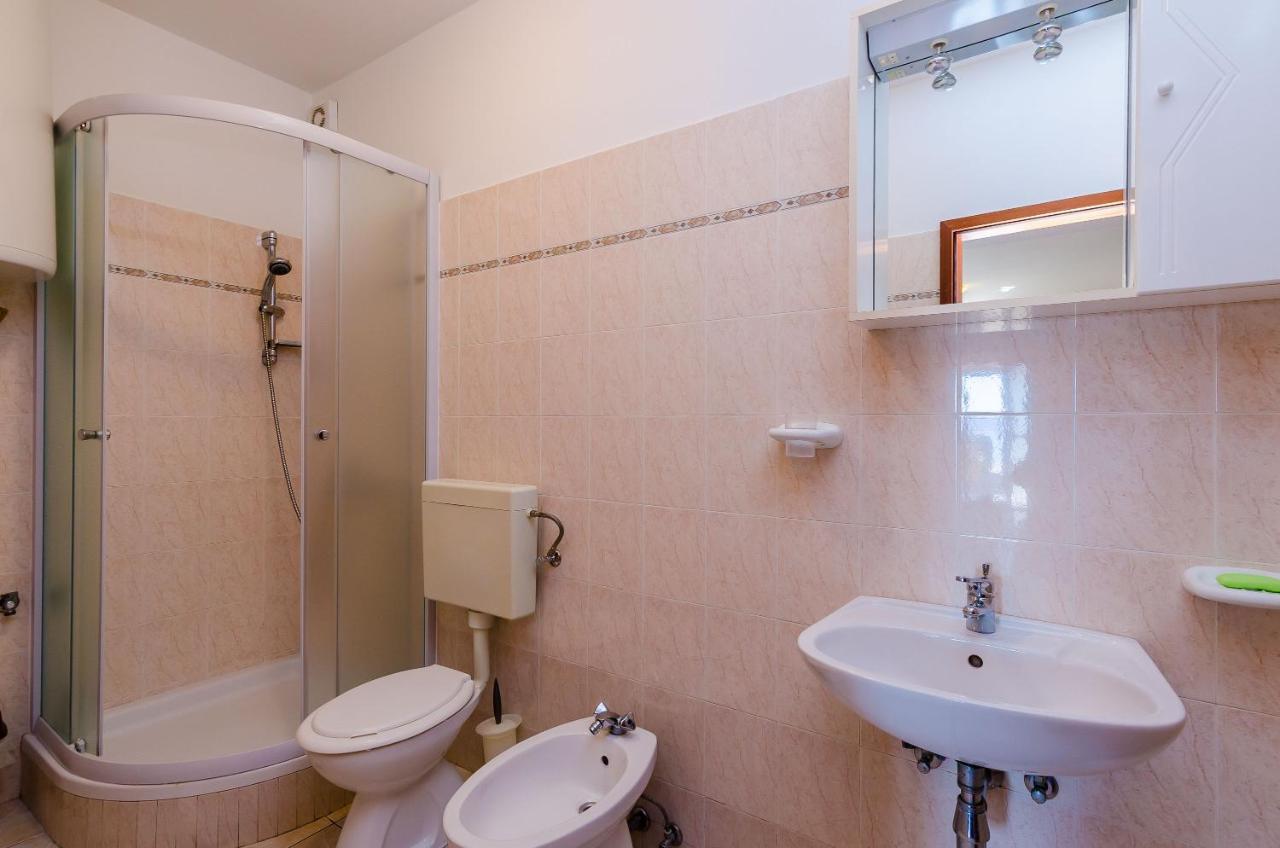 Apartments Kanjuo By The Sea مْليني المظهر الخارجي الصورة