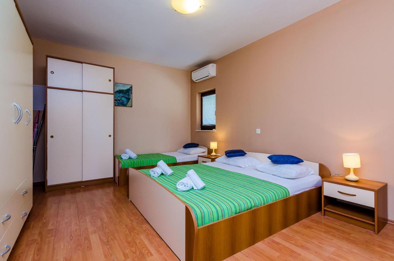 Apartments Kanjuo By The Sea مْليني المظهر الخارجي الصورة