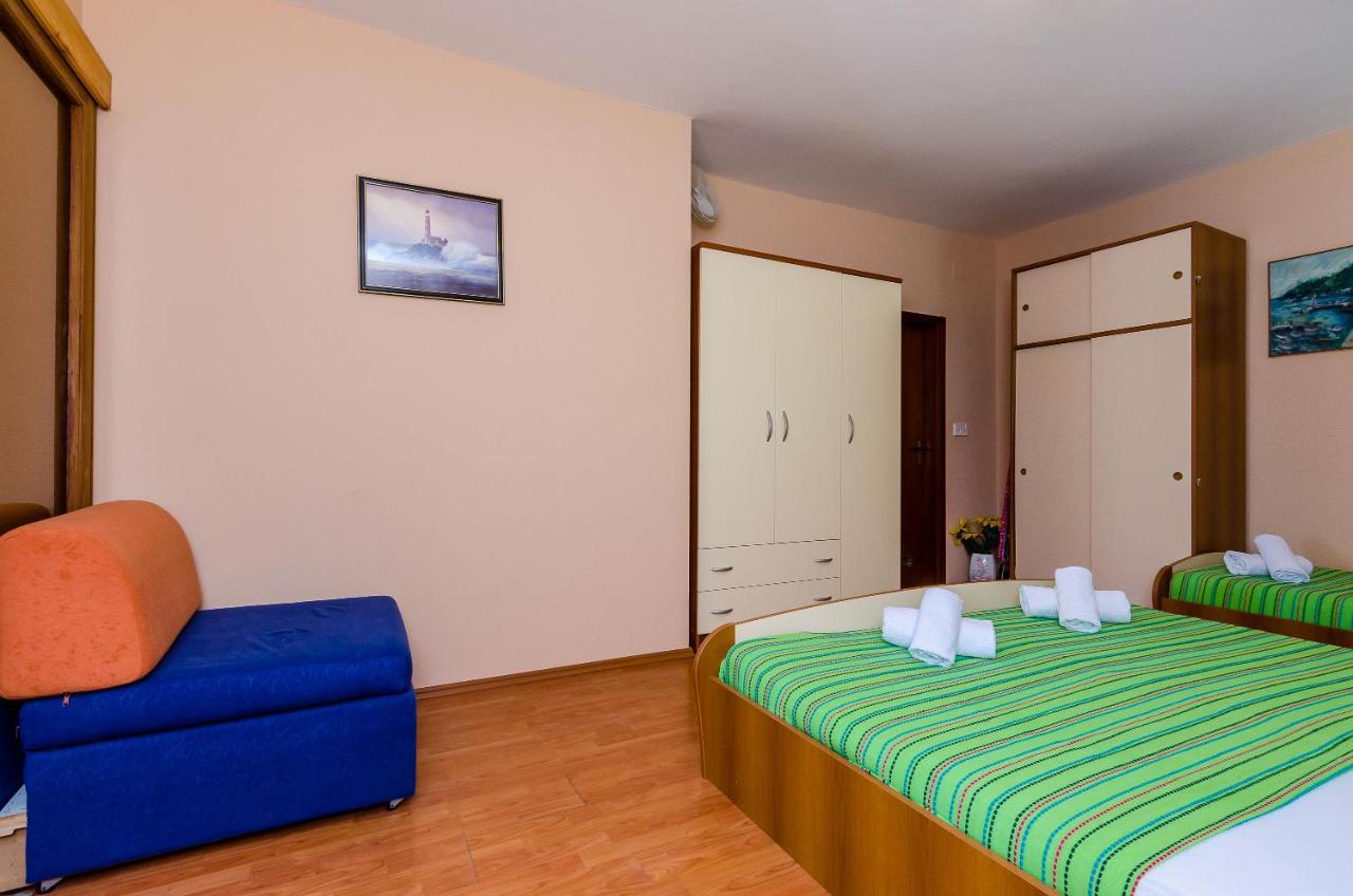 Apartments Kanjuo By The Sea مْليني المظهر الخارجي الصورة